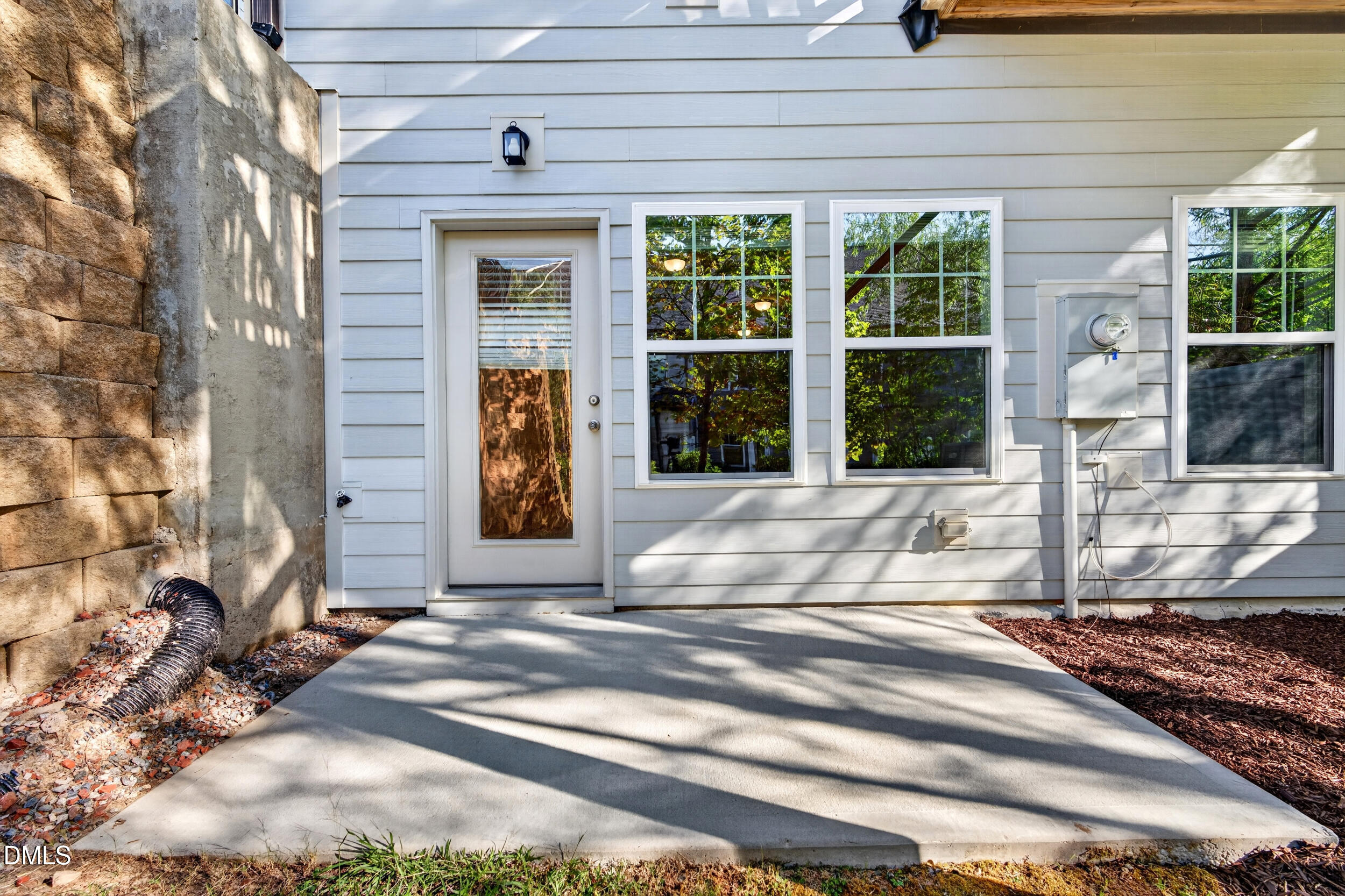 300 Fenella Drive