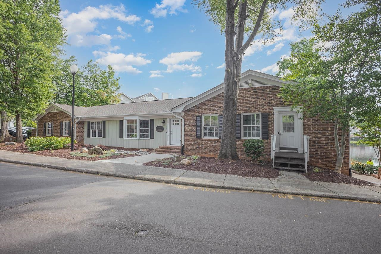 130 Shady Meadow Circle