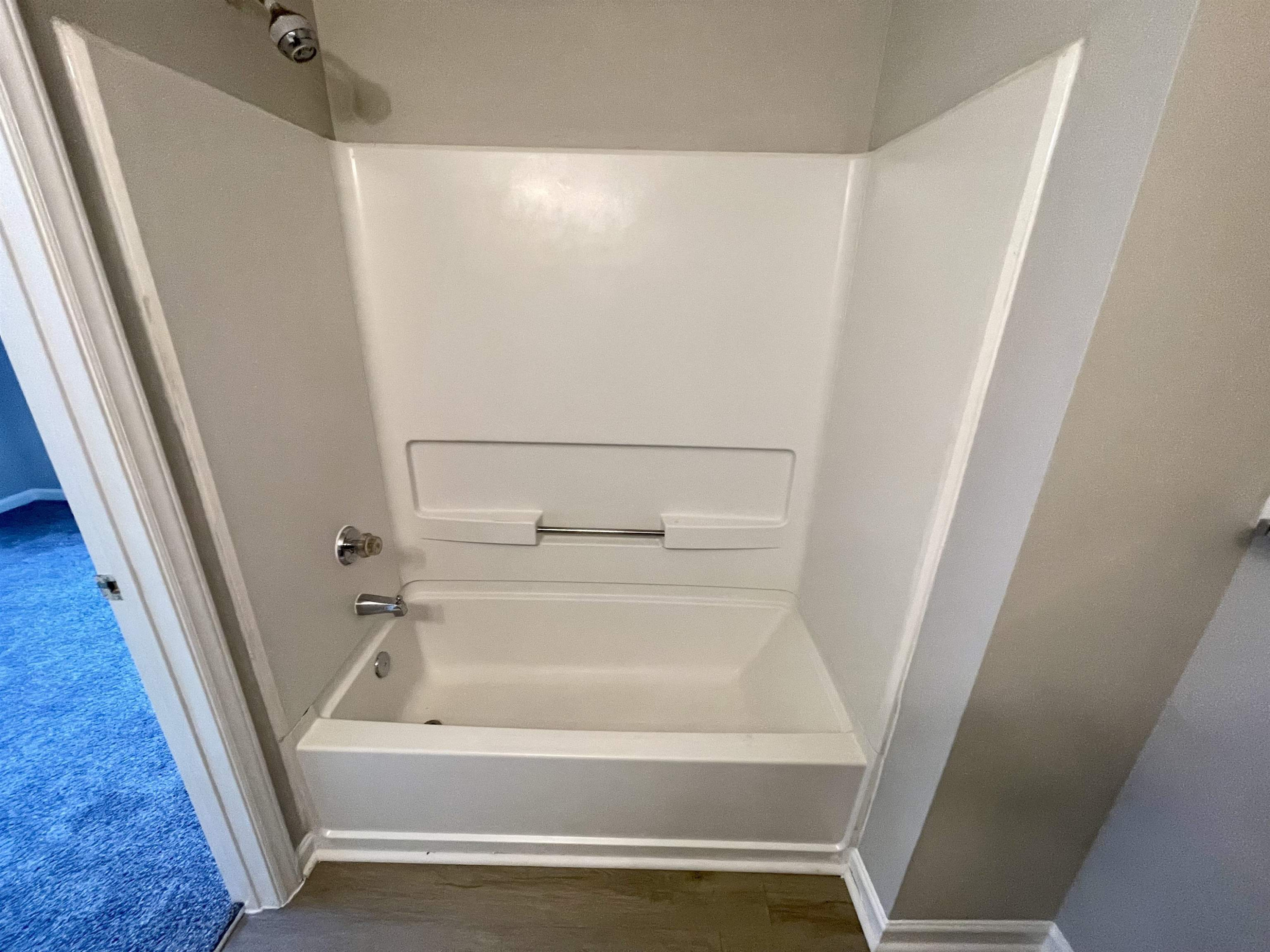 2000 University Woods Road Unit: 204