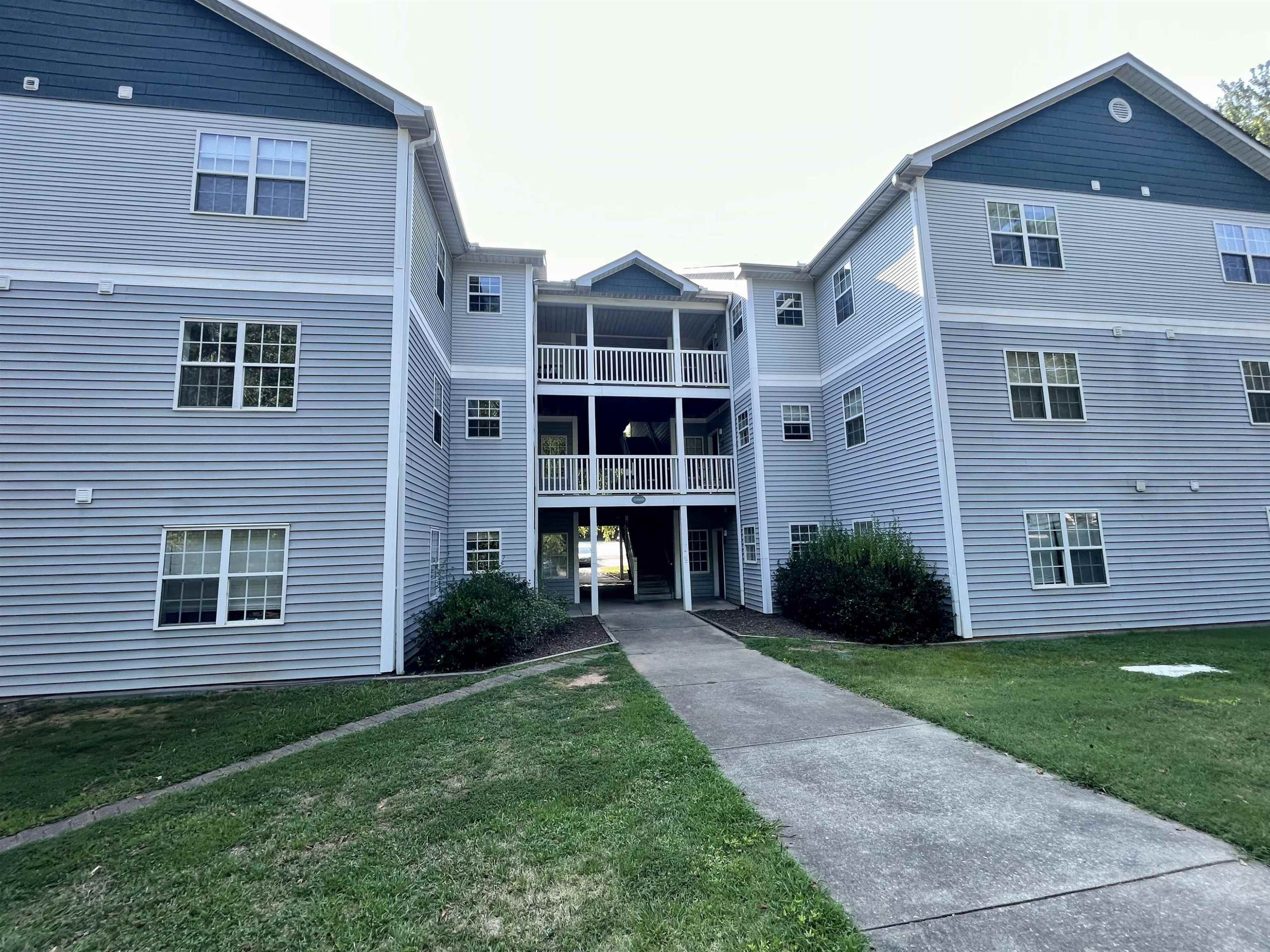 2000 University Woods Road Unit: 204