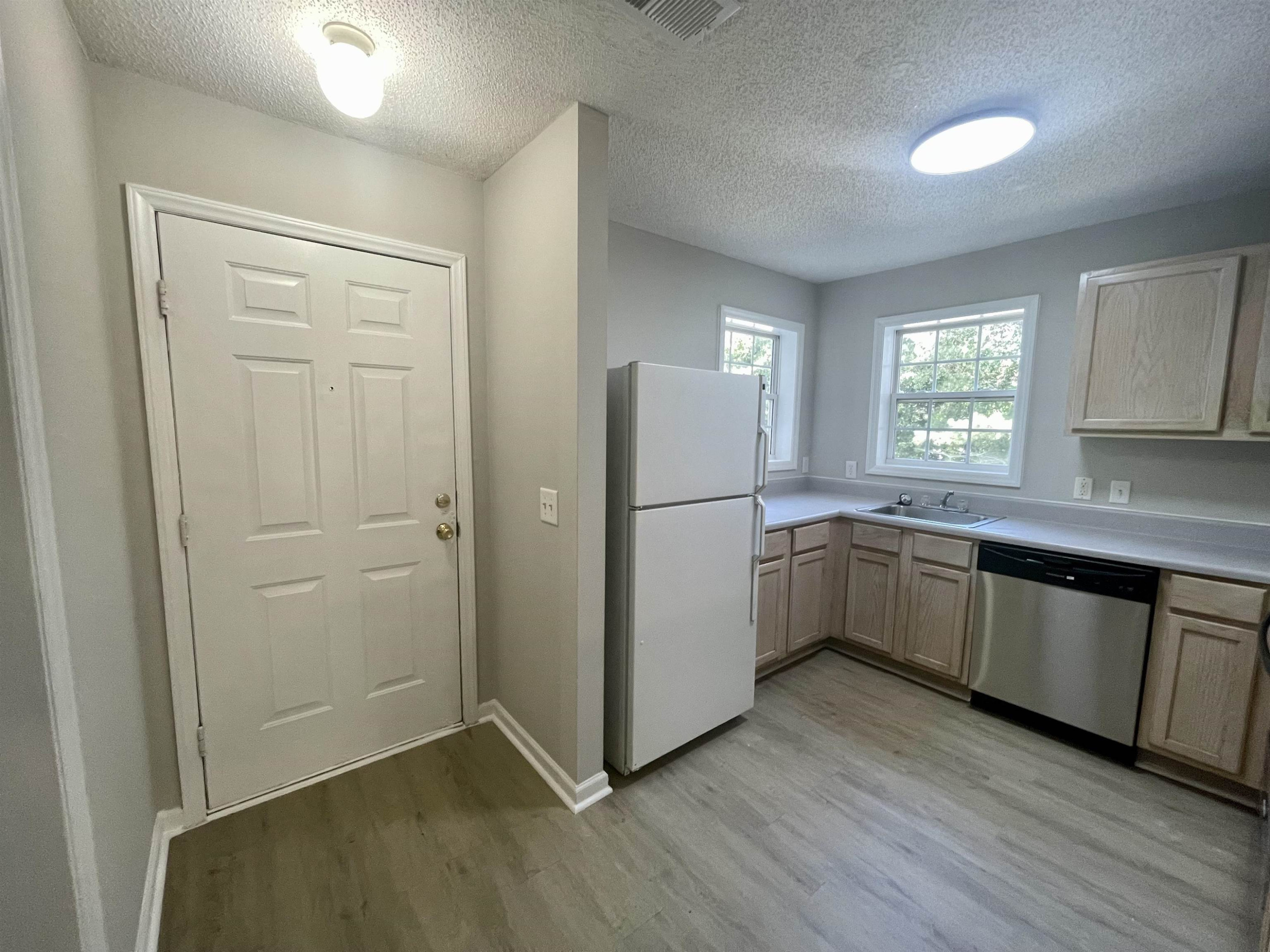 2000 University Woods Road Unit: 204