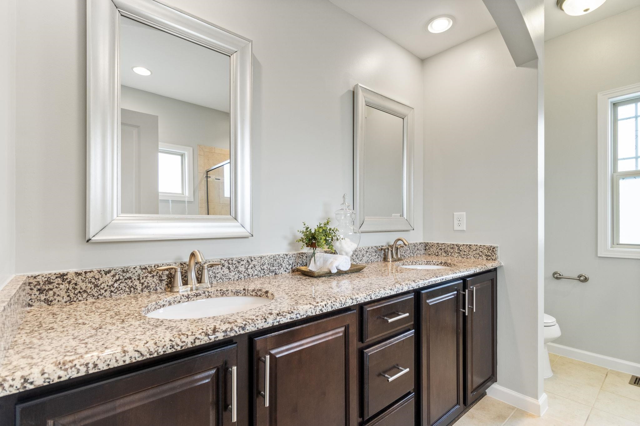 1106 Oatney Ridge Lane
