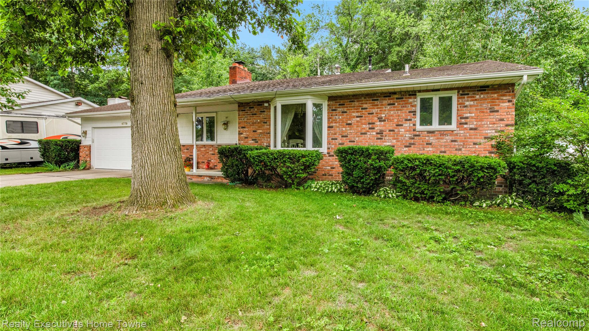 4779 Lakeshore Road