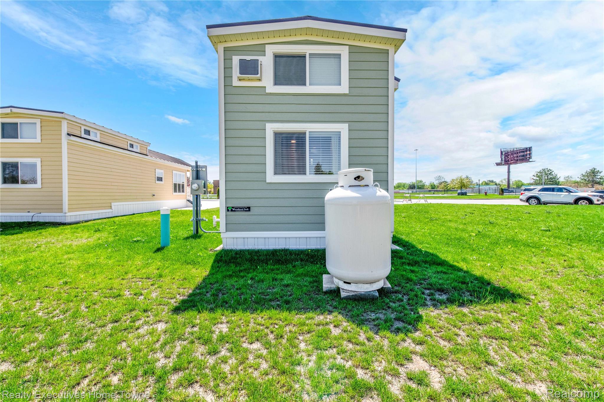 2301 Water St. Lot 8