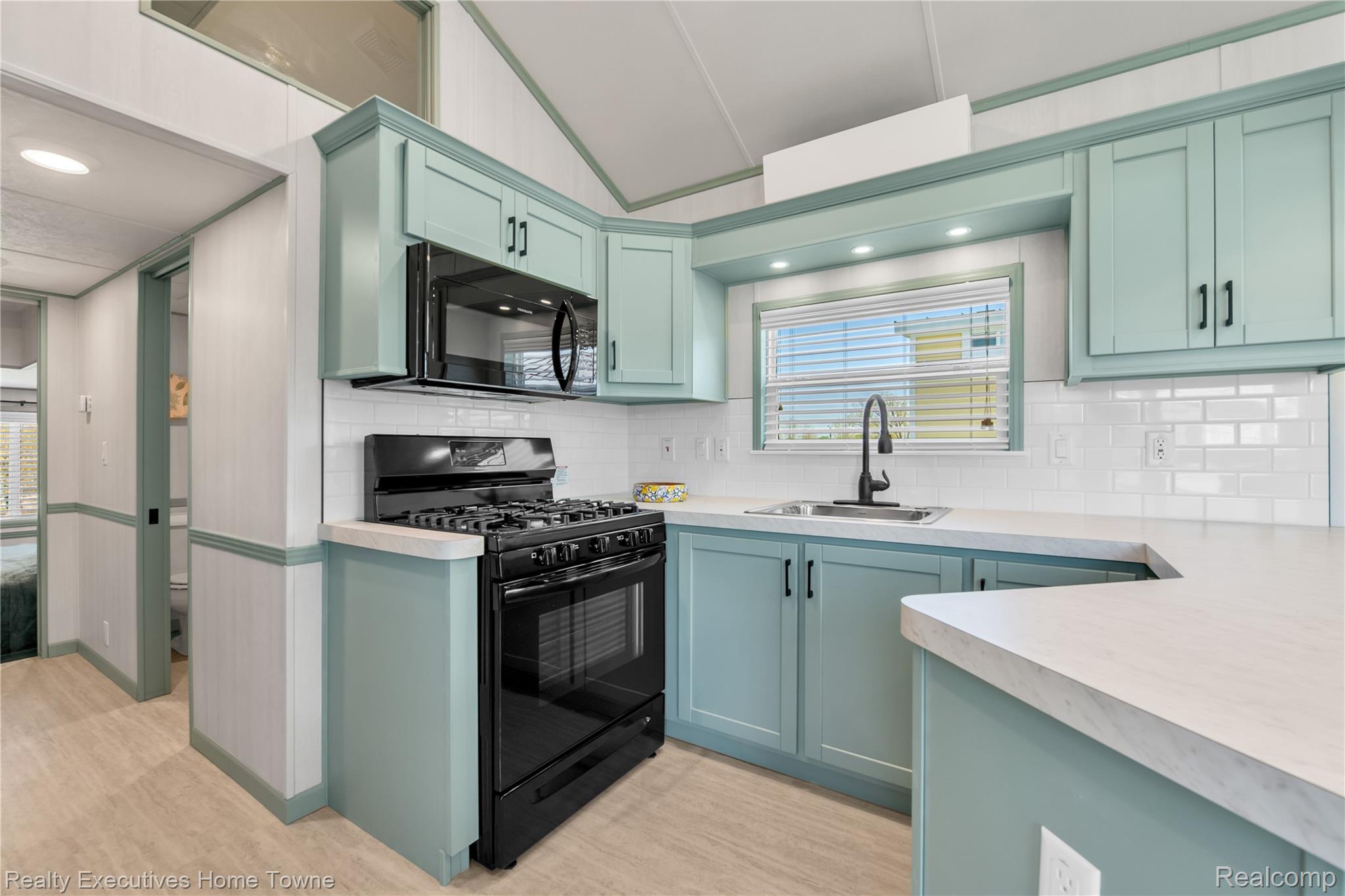 2301 Water St. Lot 8