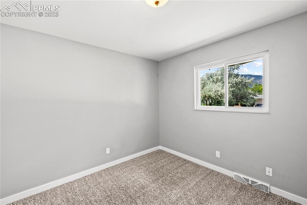 19 Clover Circle