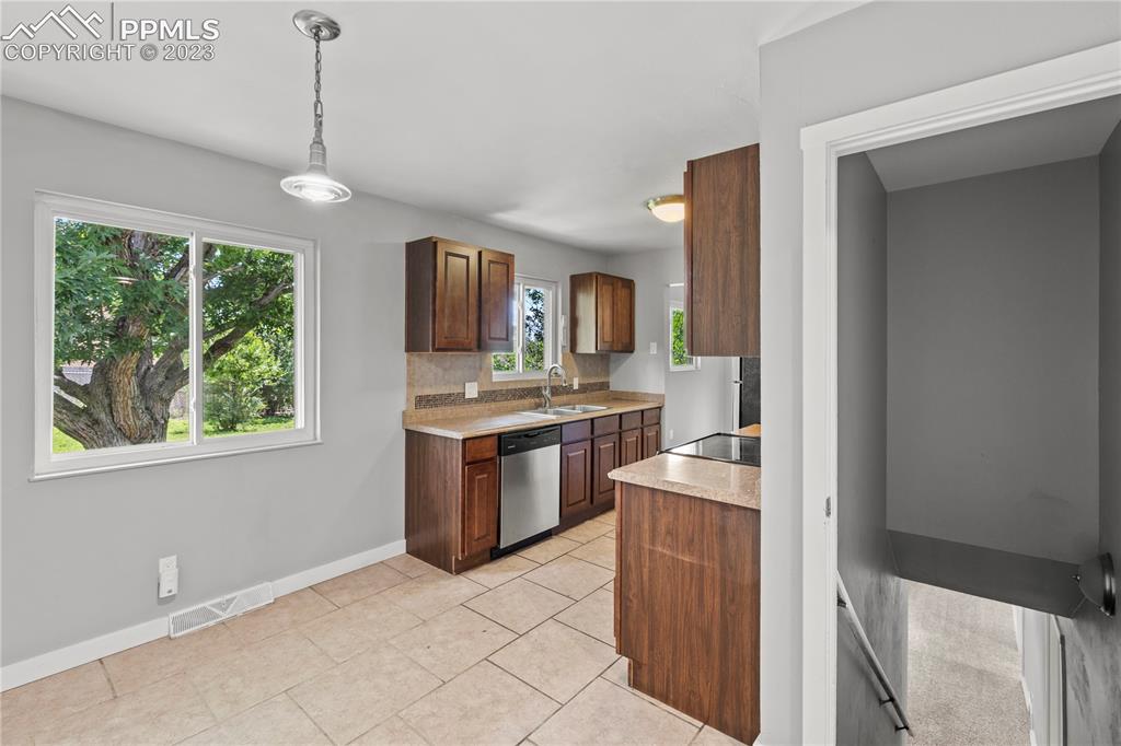 19 Clover Circle