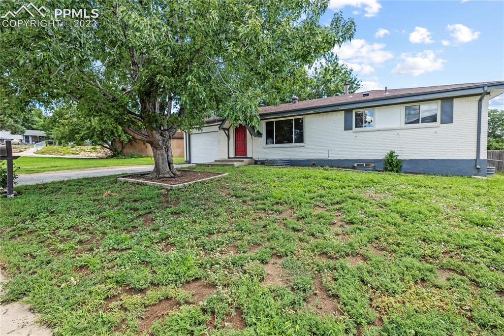 19 Clover Circle