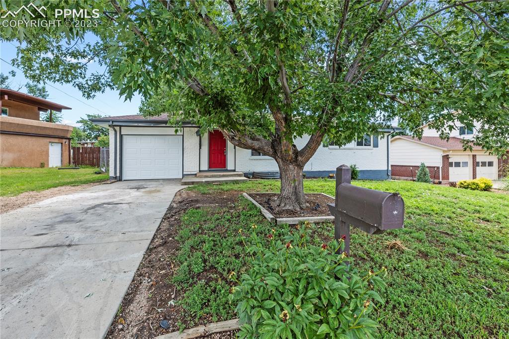 19 Clover Circle