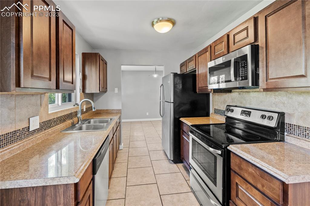 19 Clover Circle