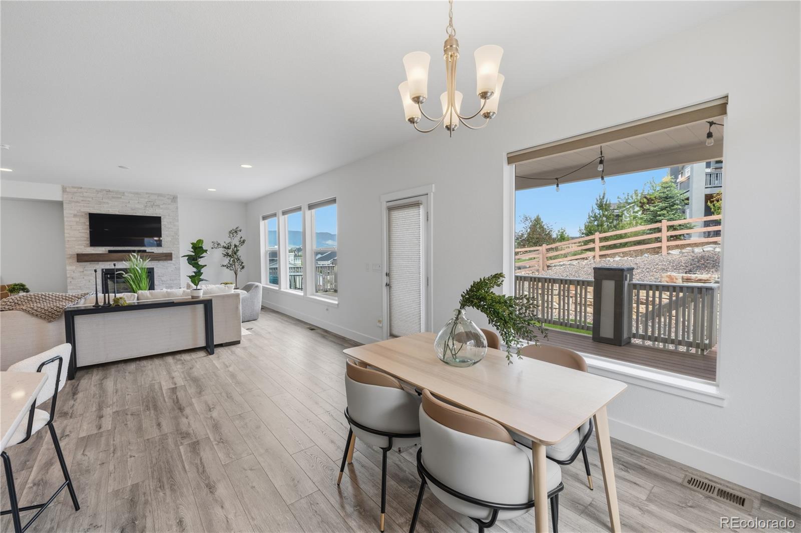 1952 Clayhouse Drive