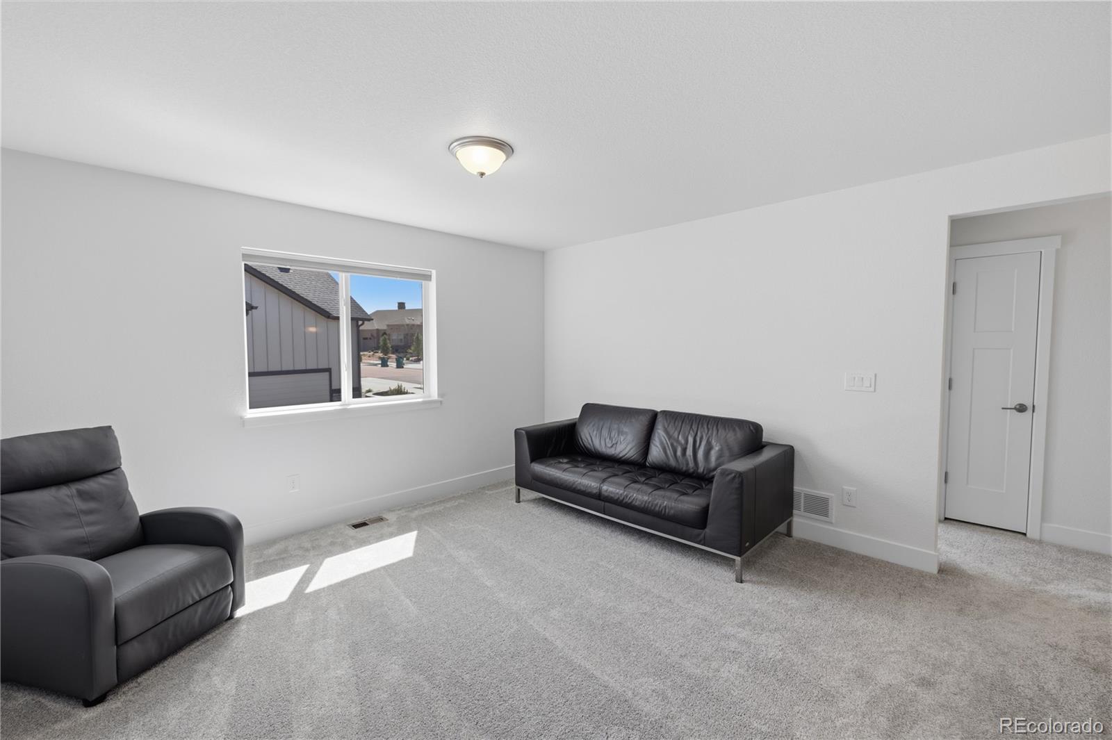 1952 Clayhouse Drive