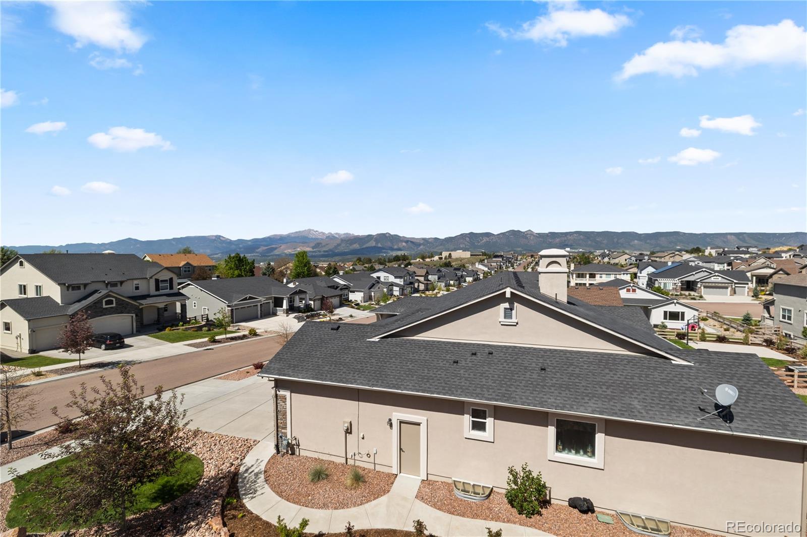 1952 Clayhouse Drive