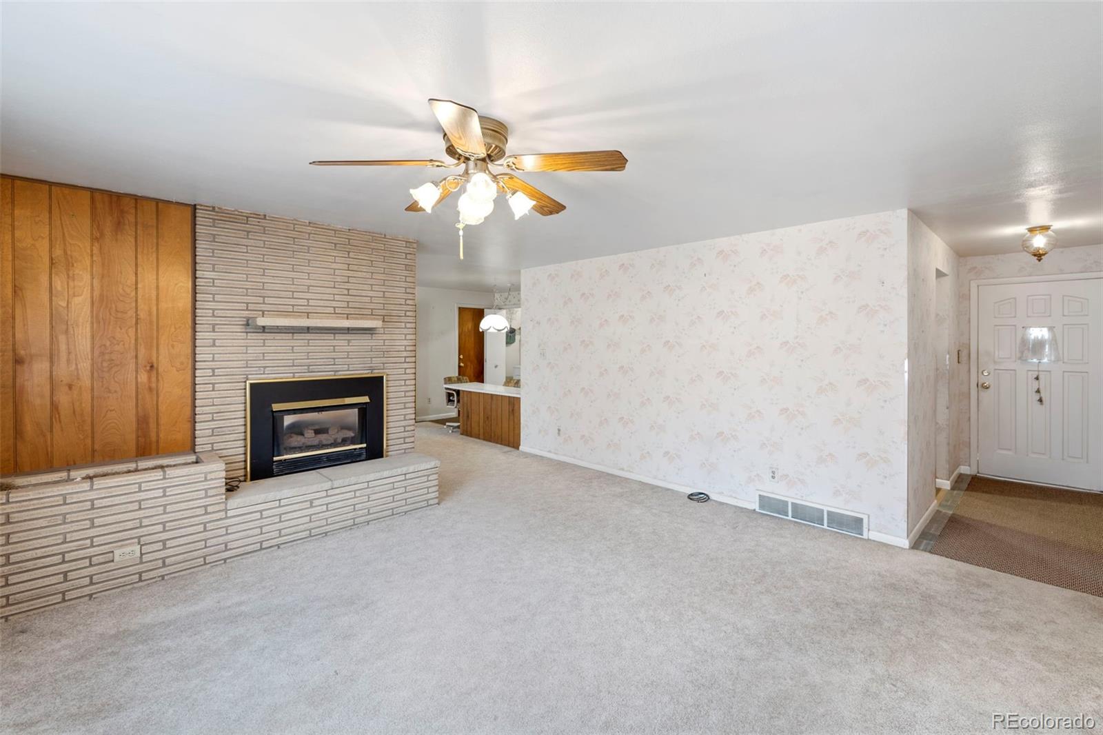 2043 Patrician Way