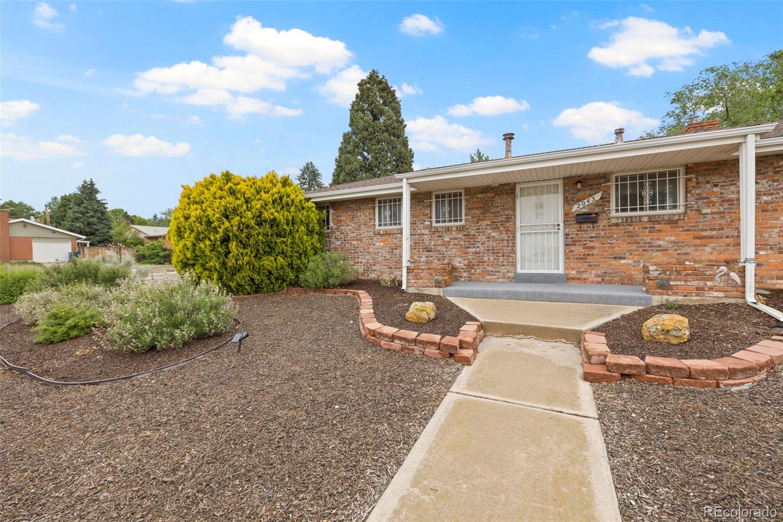 2043 Patrician Way