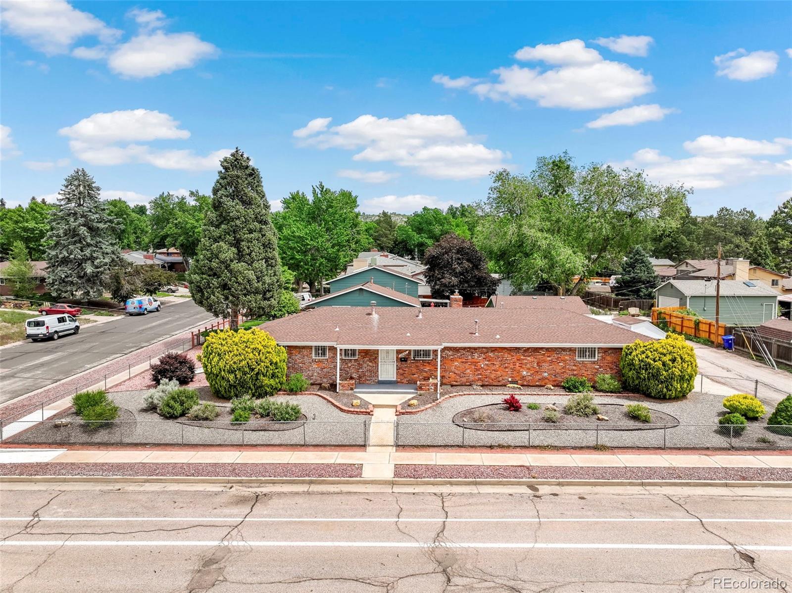 2043 Patrician Way