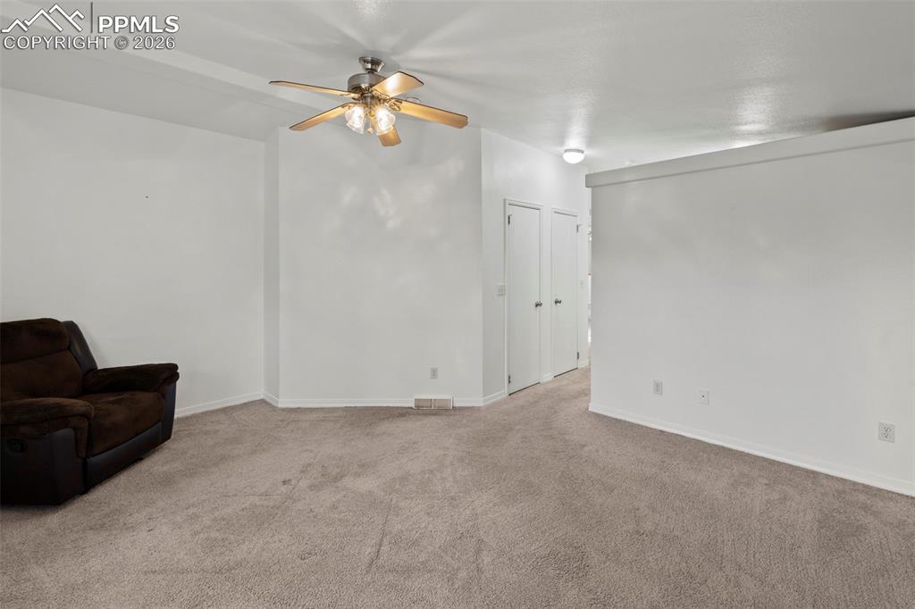 46 Kingston Circle
