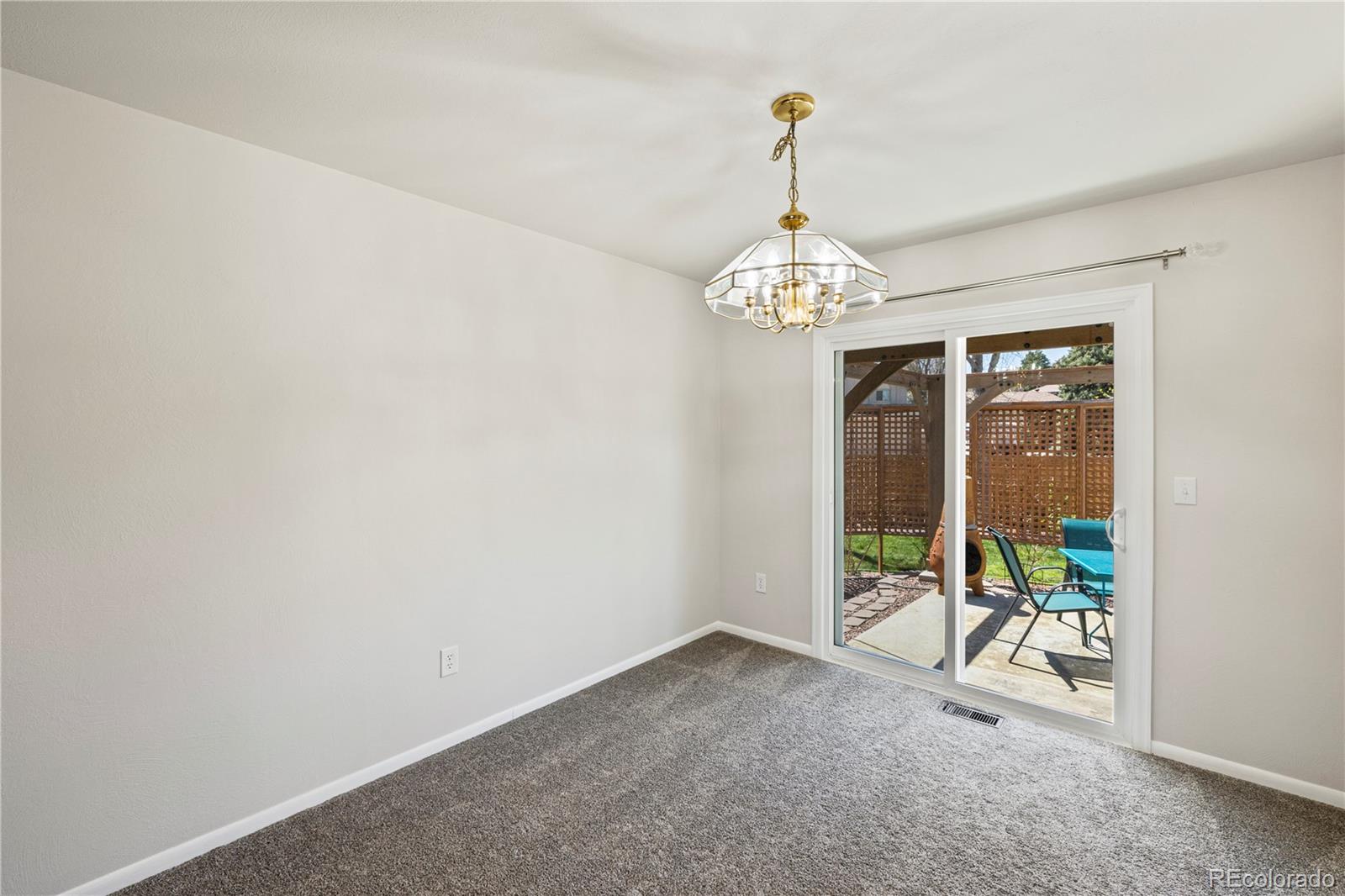 2850 Villa Loma Drive
