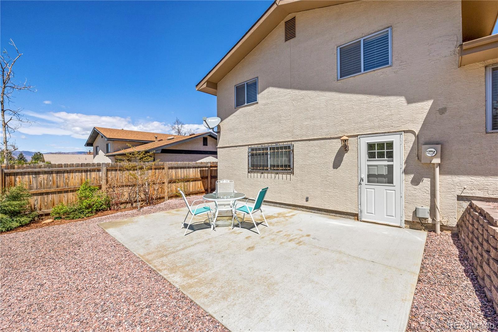 2850 Villa Loma Drive