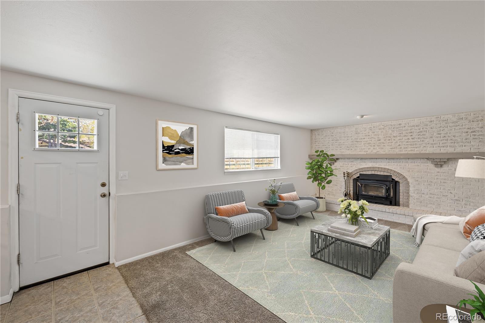 2850 Villa Loma Drive