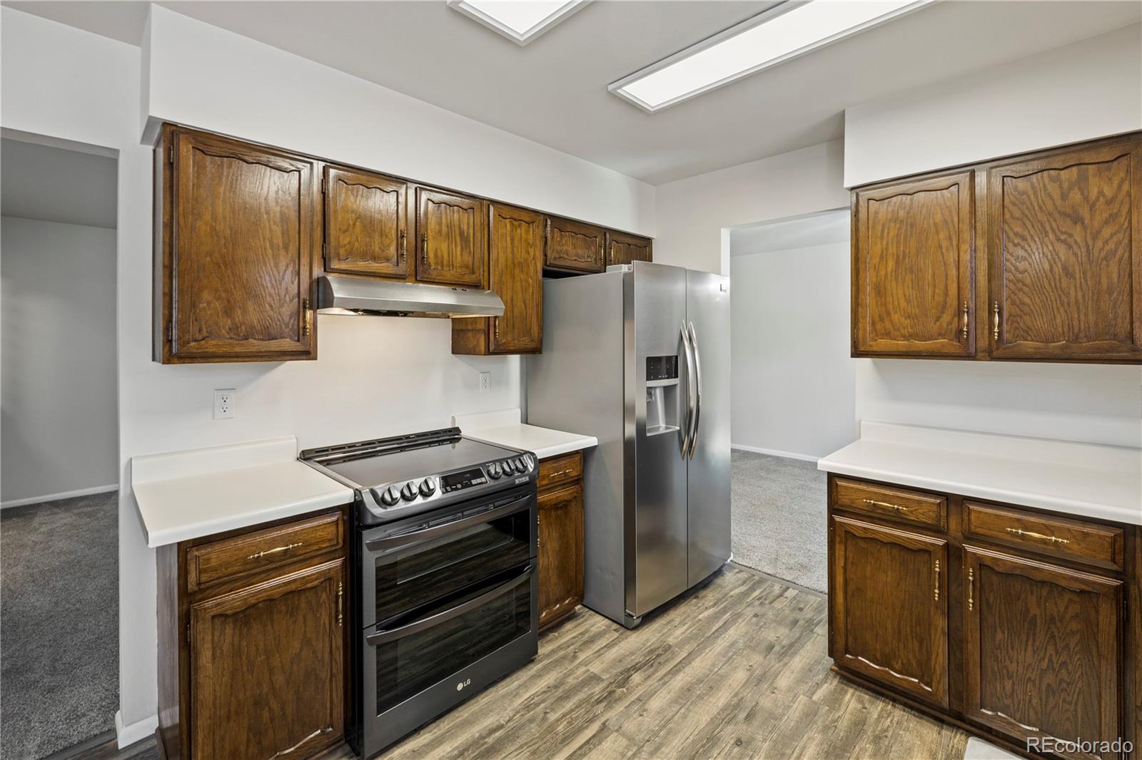 2850 Villa Loma Drive