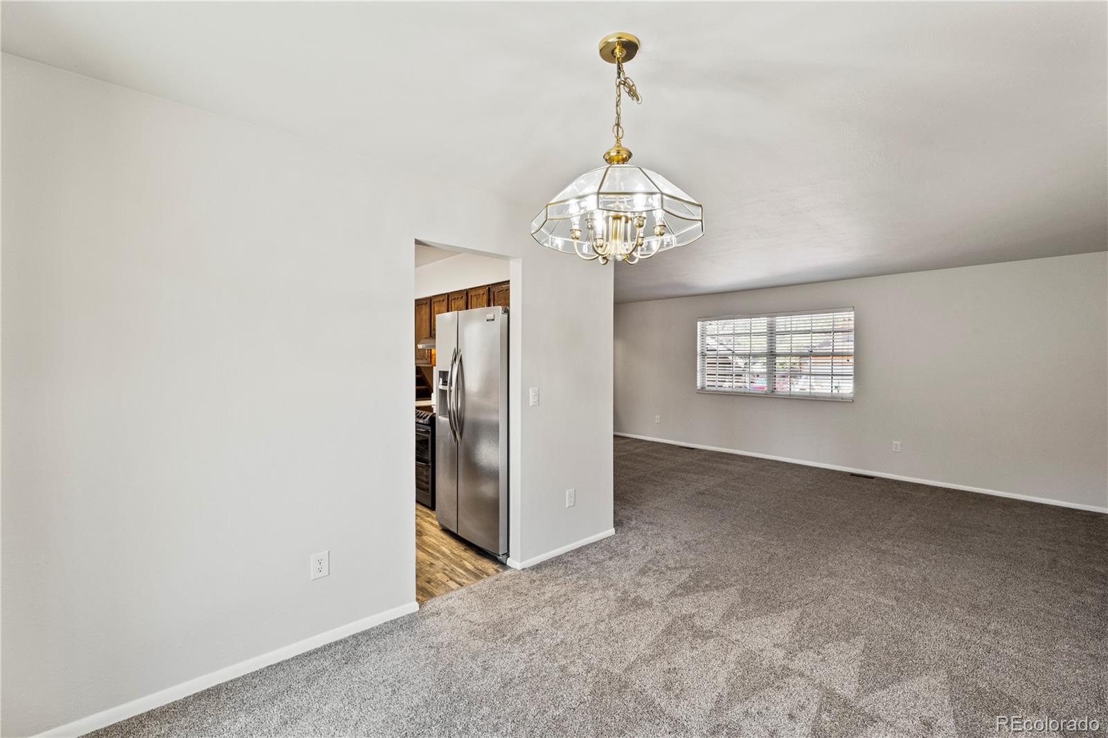 2850 Villa Loma Drive