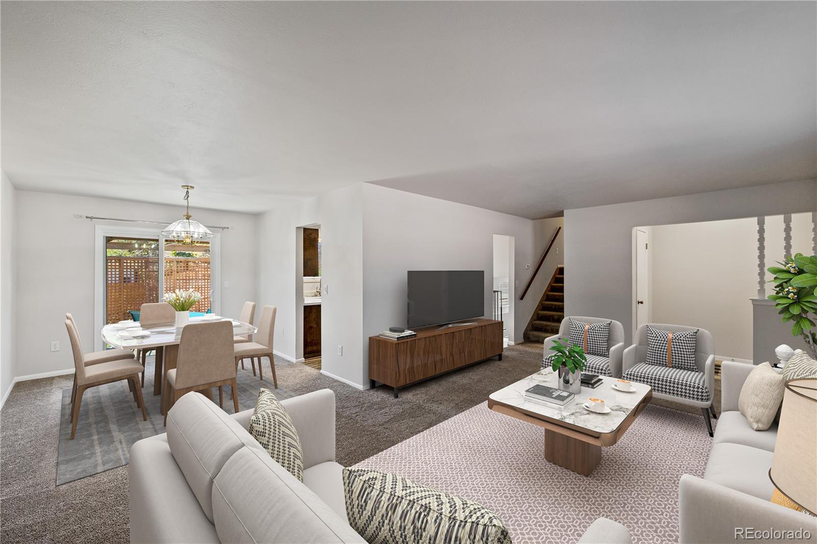 2850 Villa Loma Drive