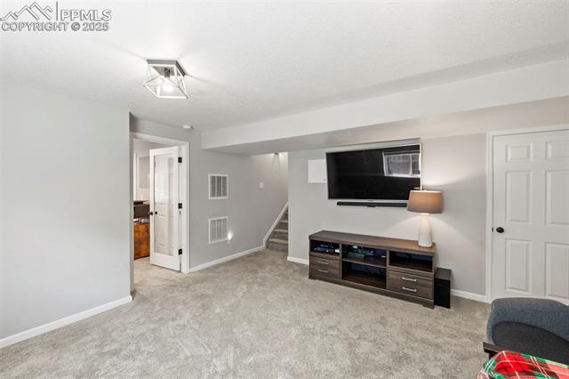 6055 Vallecito Drive