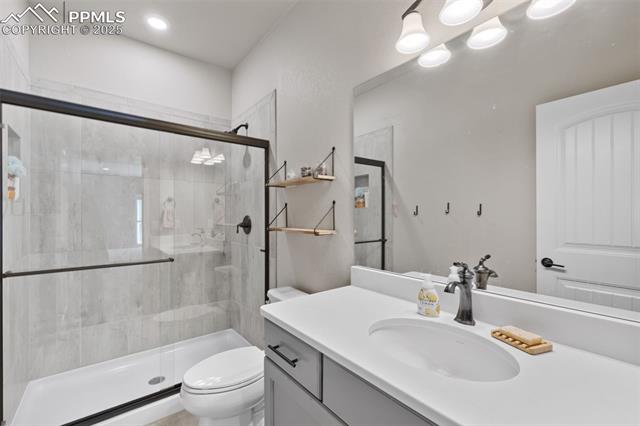 16093 Enchanted Peak Way