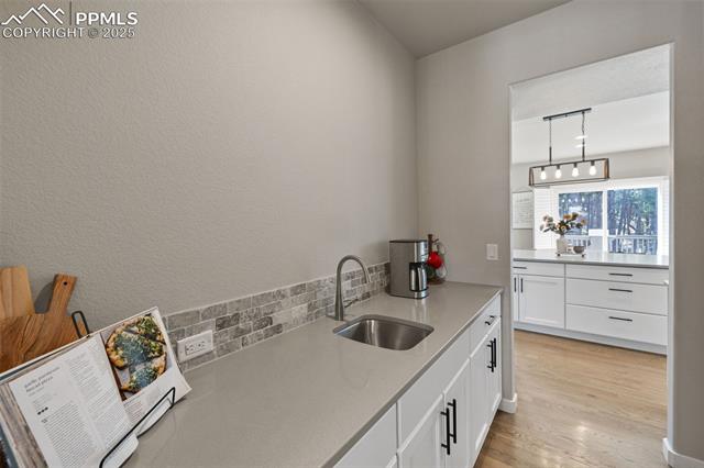 16093 Enchanted Peak Way
