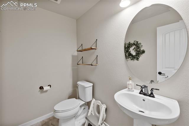 16093 Enchanted Peak Way