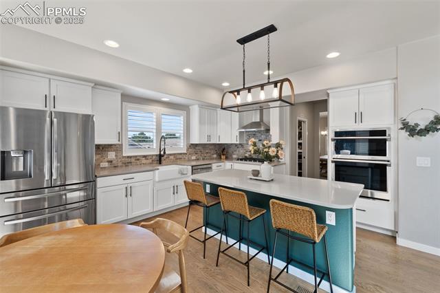 16093 Enchanted Peak Way