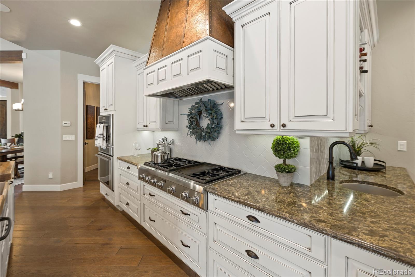 15304 Pole Pine Point