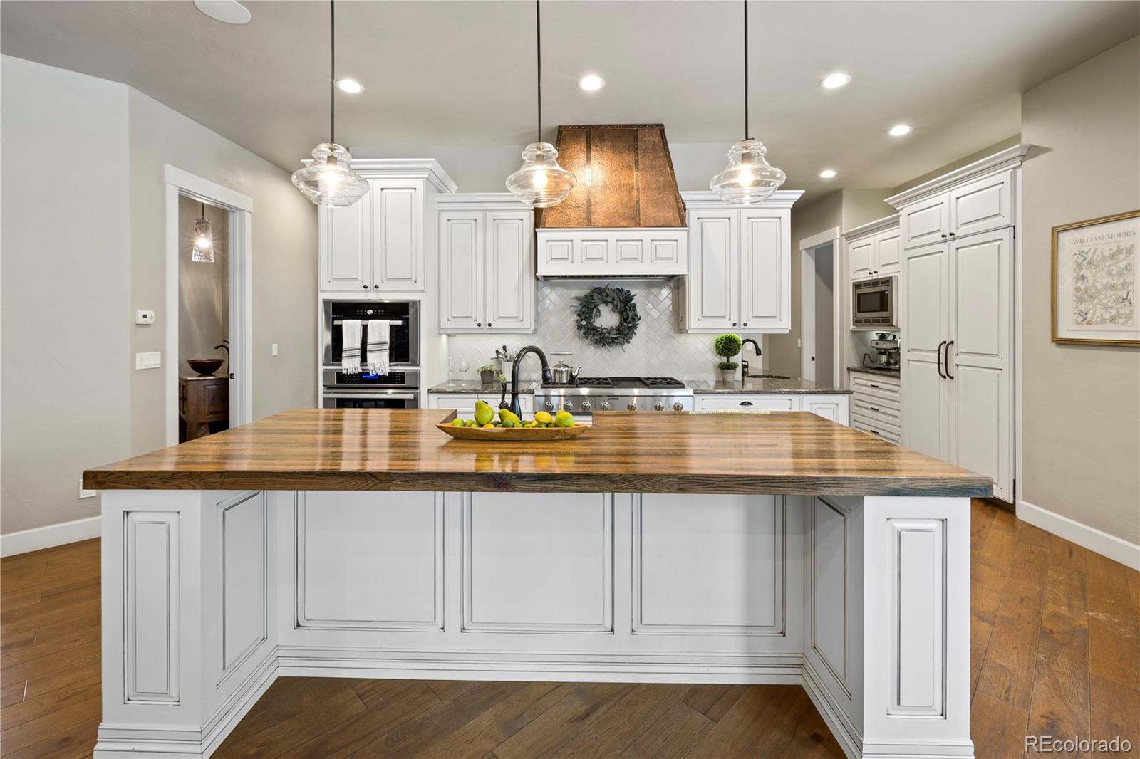 15304 Pole Pine Point