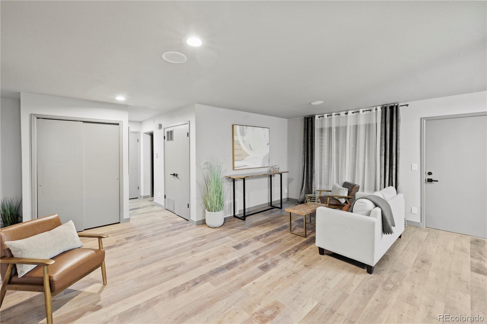 6590 Delmonico Drive Unit: 204