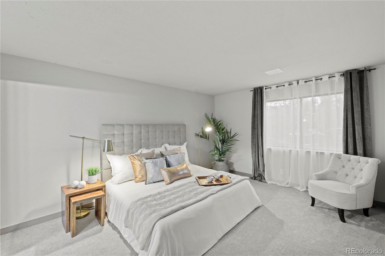 6590 Delmonico Drive Unit: 204