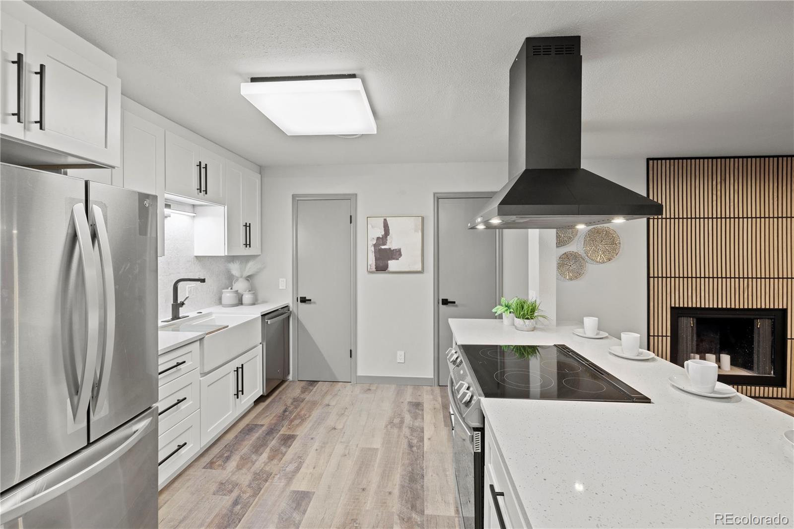 6590 Delmonico Drive Unit: 204