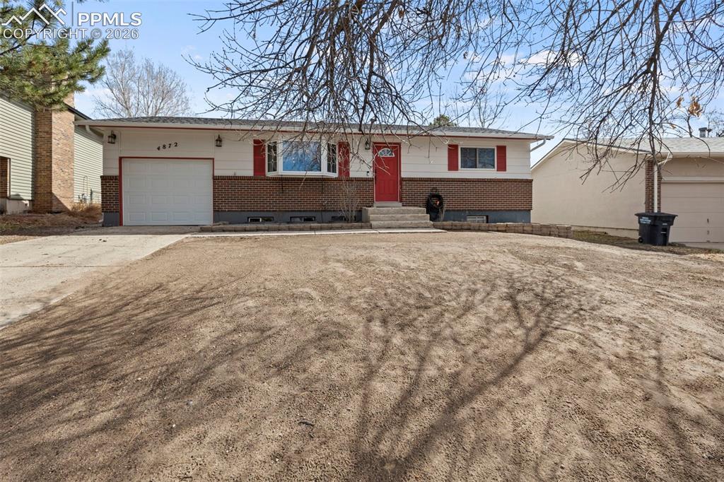 4872 Splendid Circle