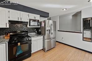 4872 Splendid Circle