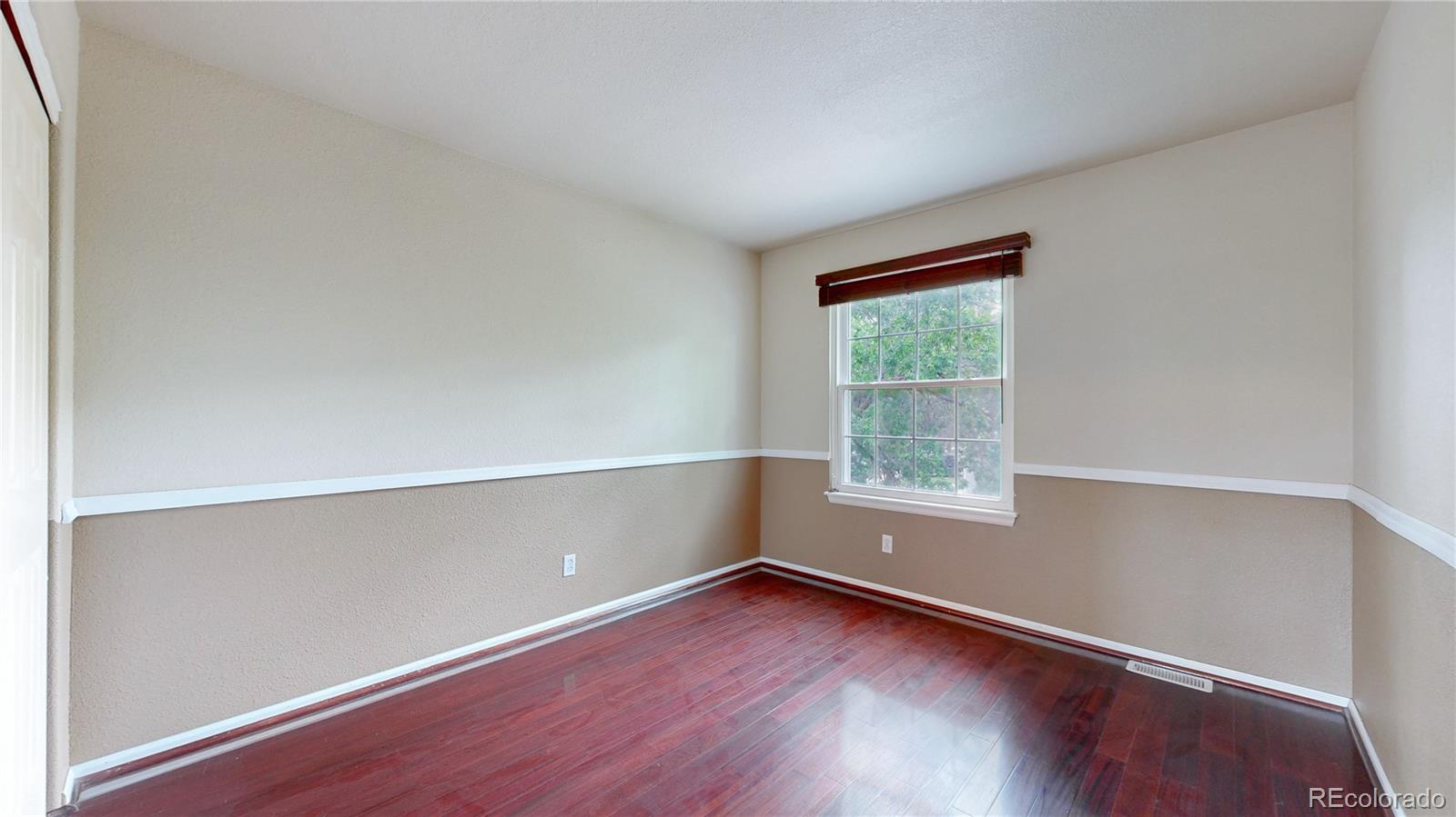 11301 Vernon Way