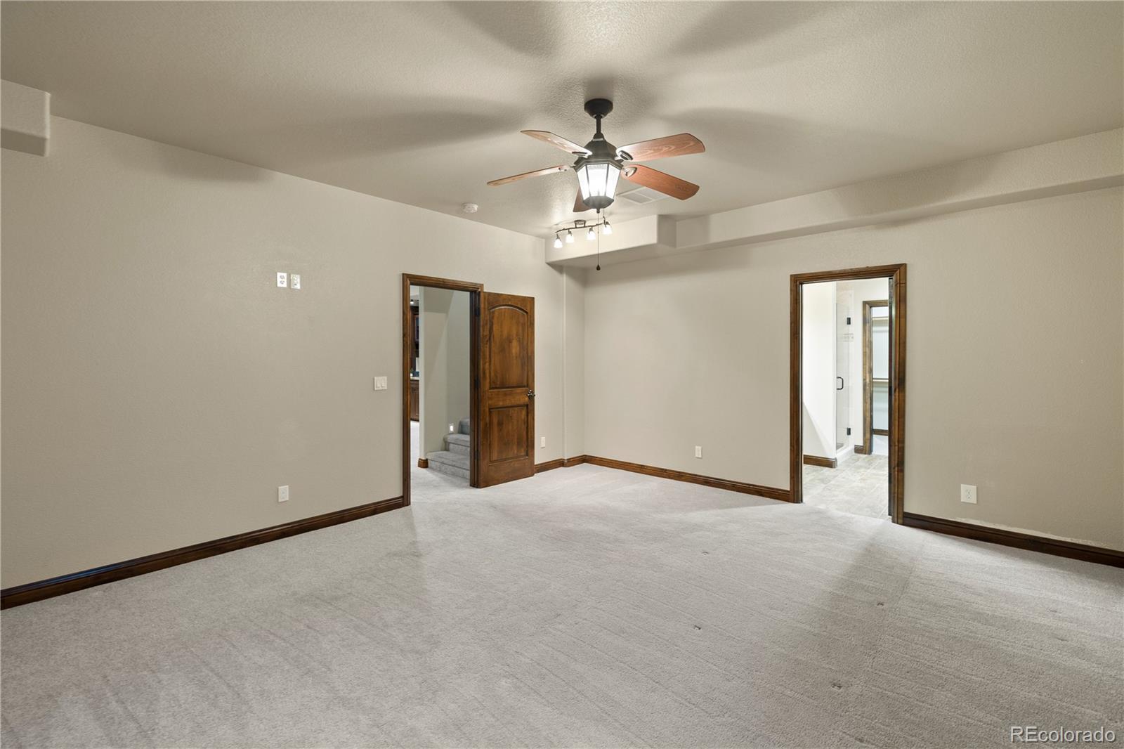 16104 Pole Pine Point