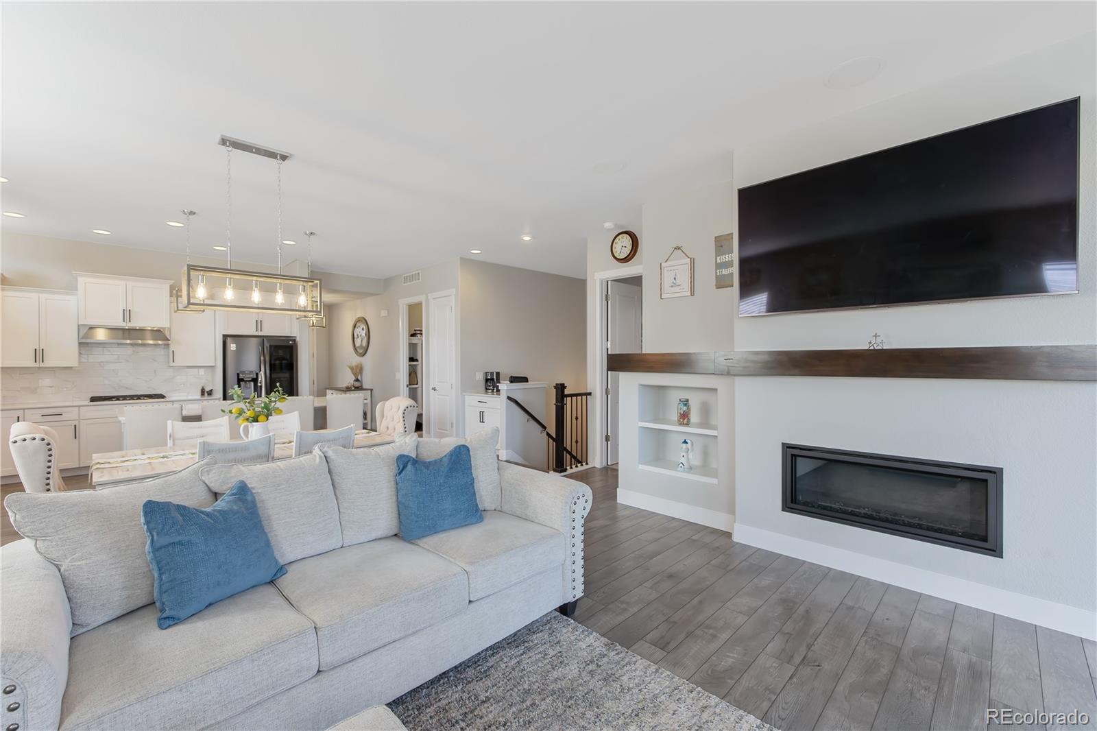 1953 Clayhouse Drive