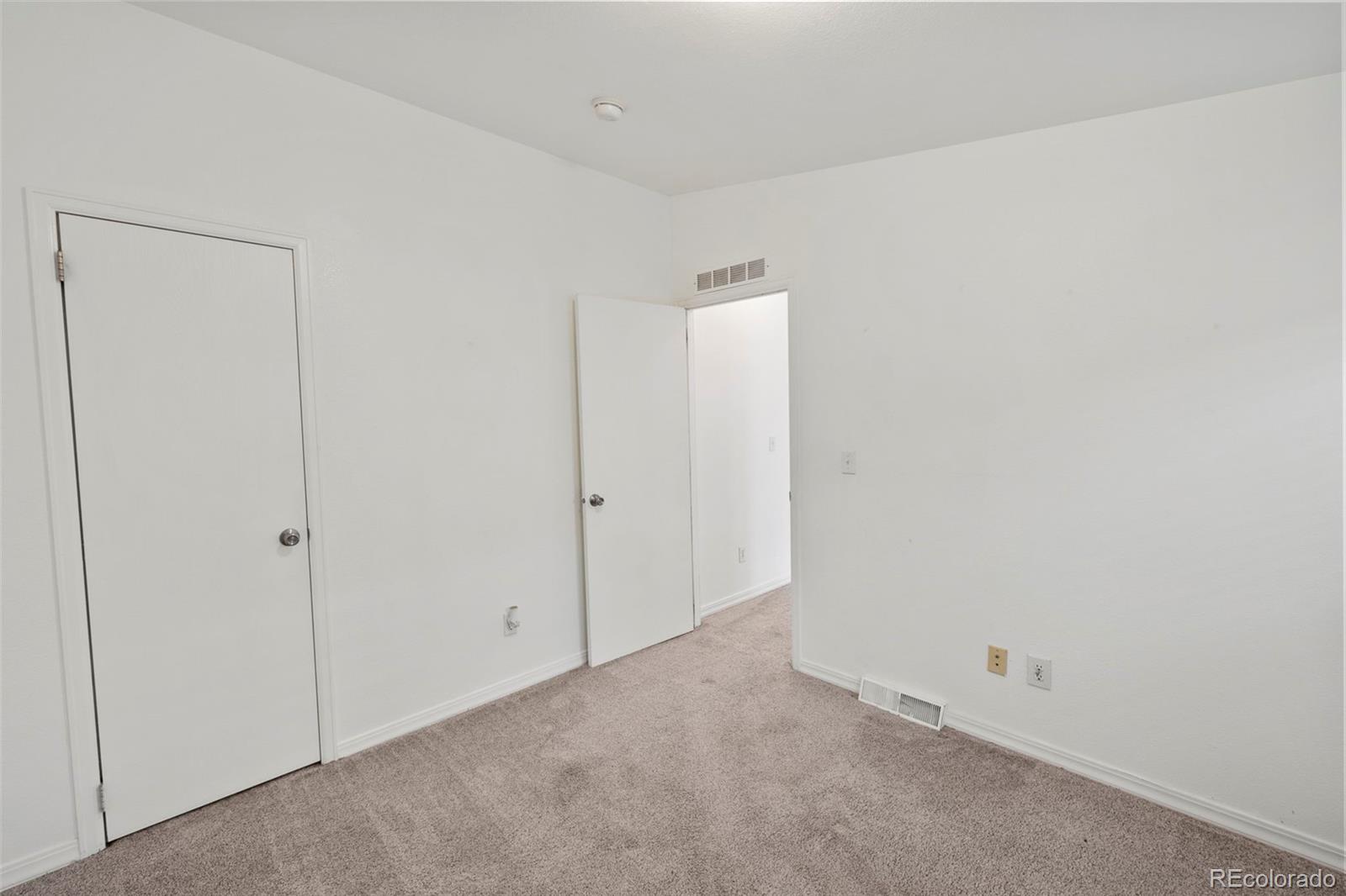 46 Kingston Circle