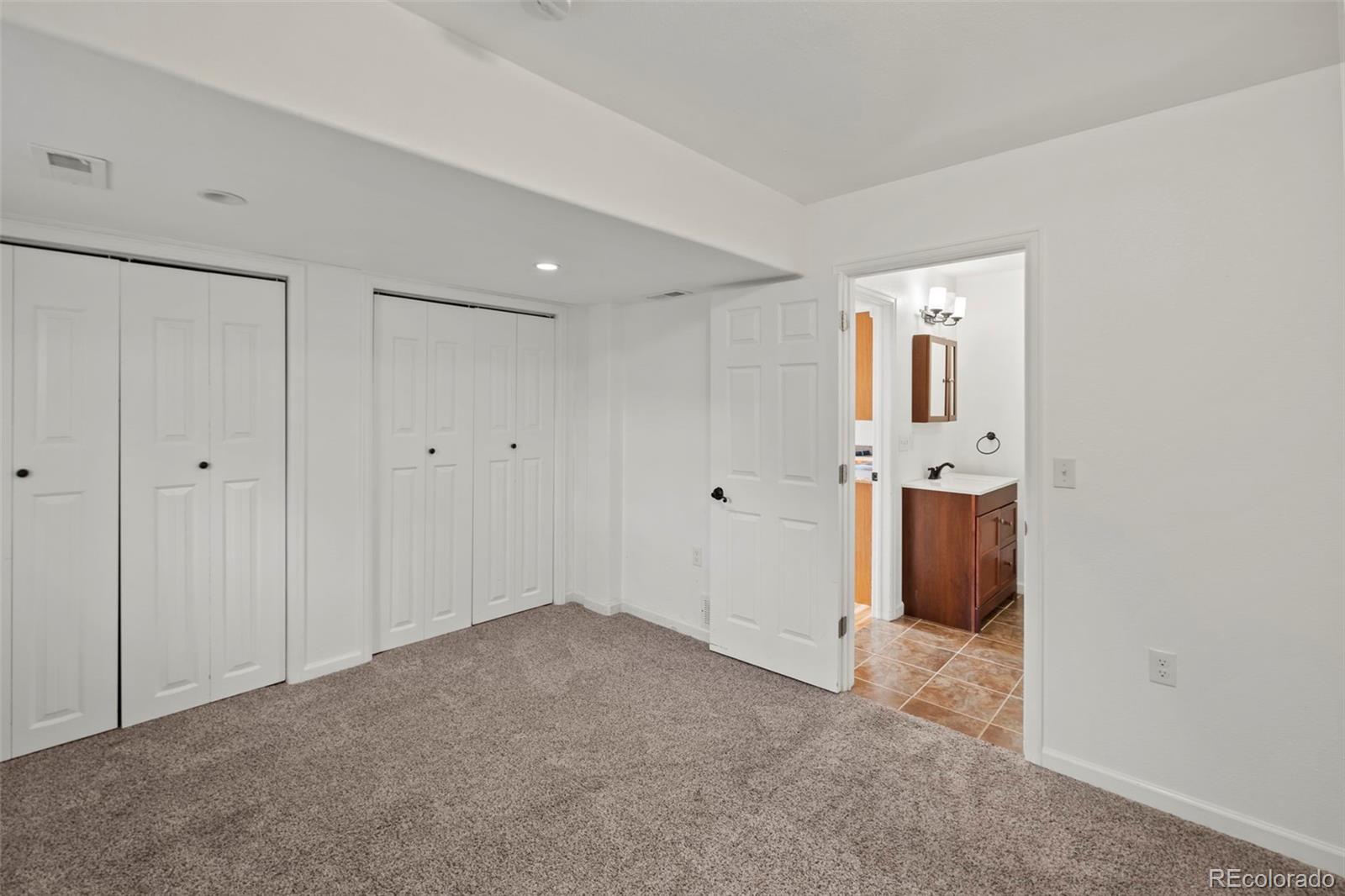 46 Kingston Circle