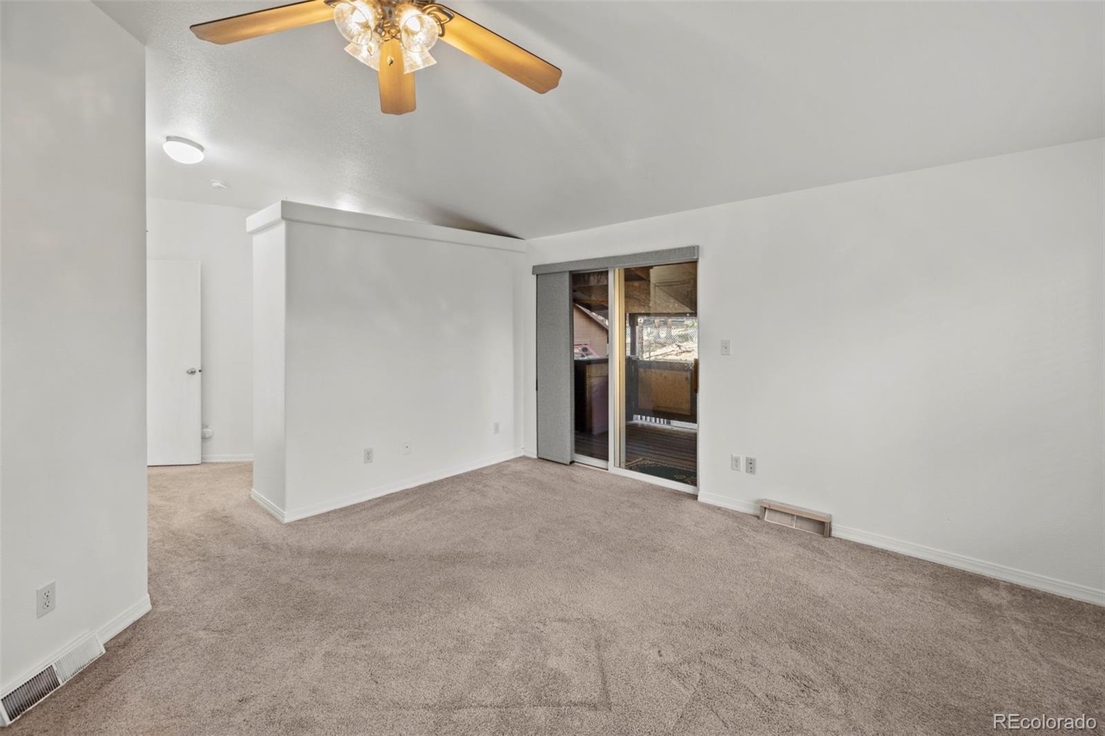 46 Kingston Circle