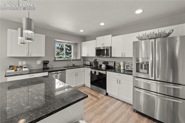 2970 Leoti Drive