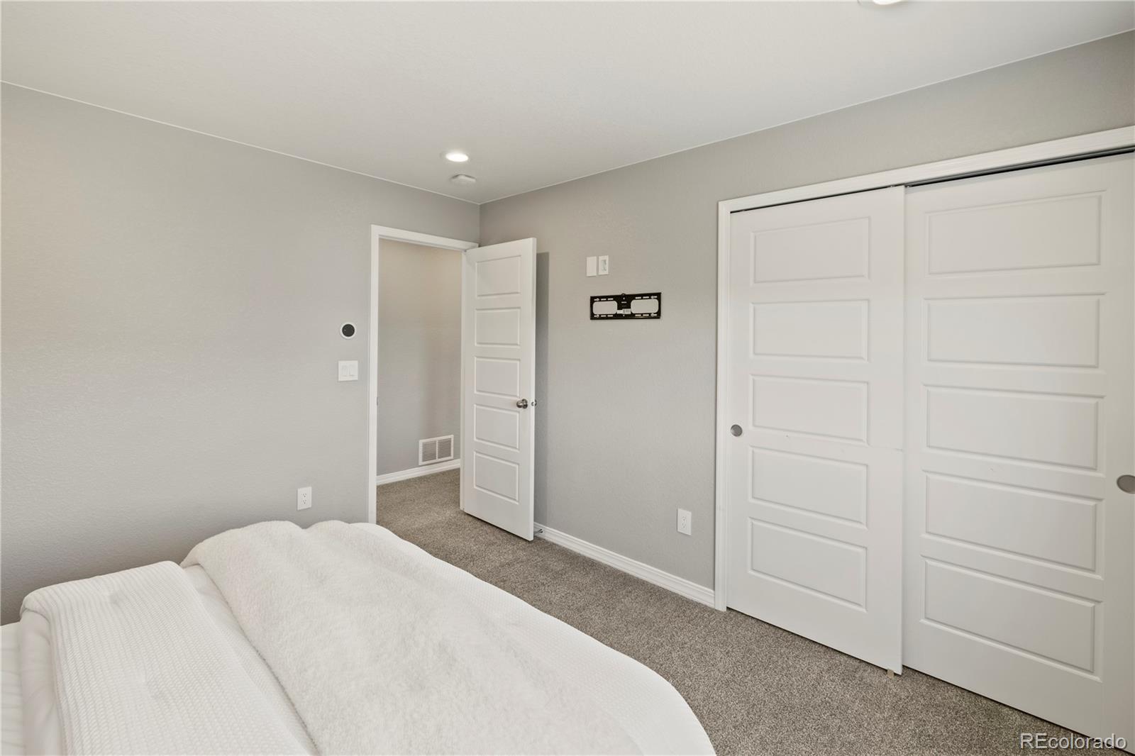 8566 Crooked Branch Lane