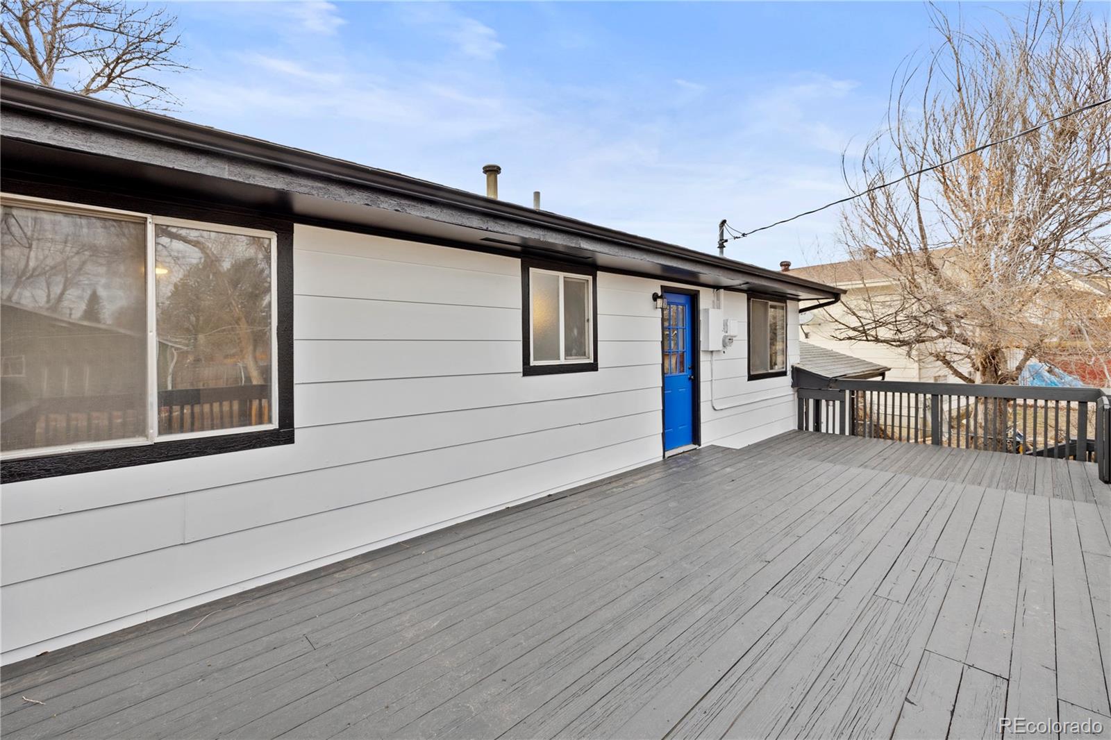 2113 Fernwood Drive