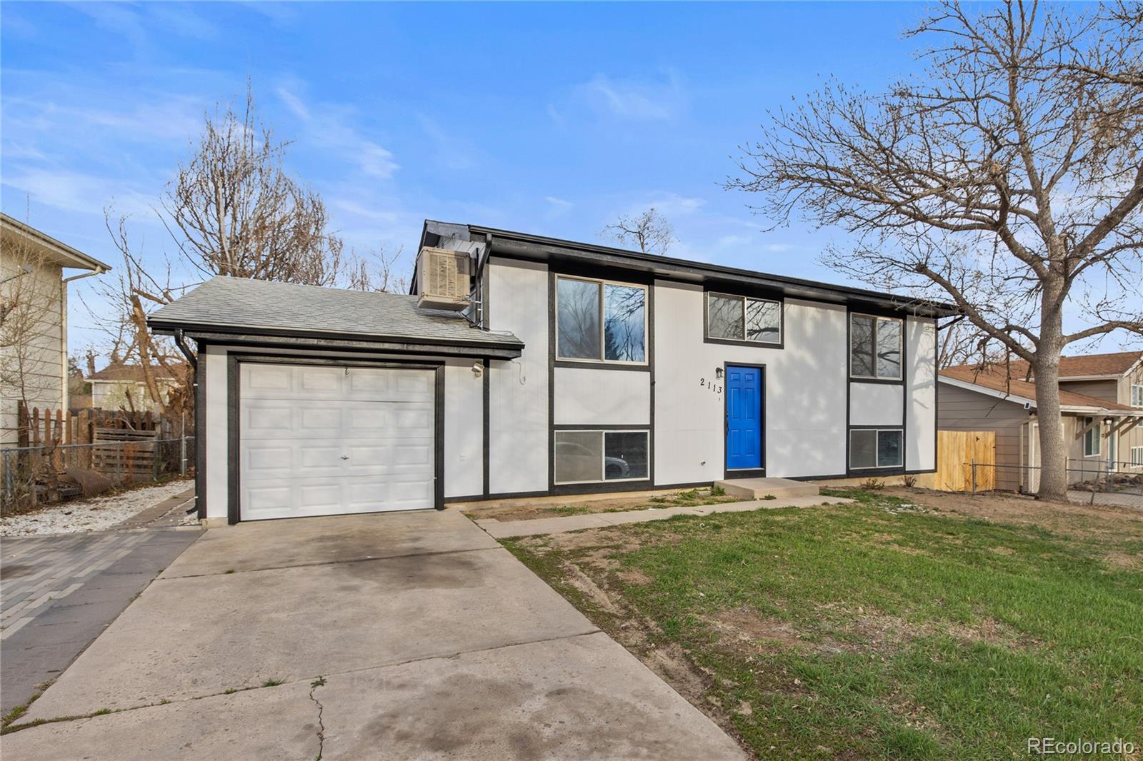 2113 Fernwood Drive