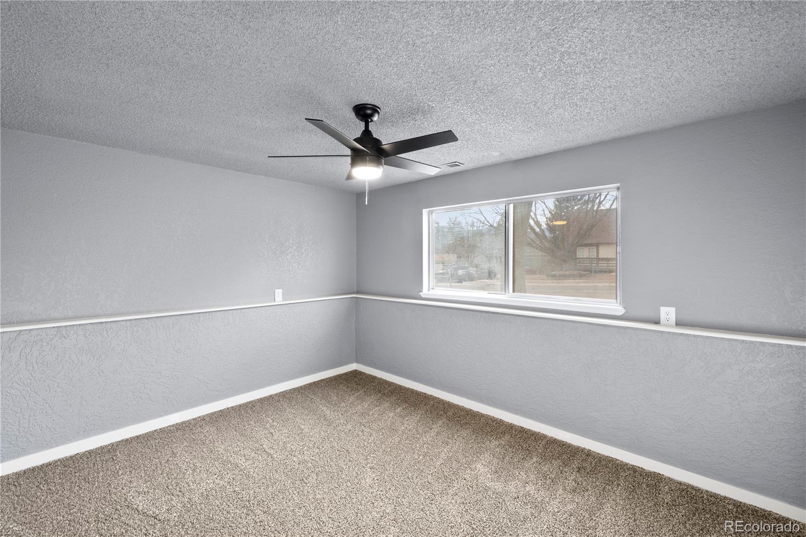 2113 Fernwood Drive